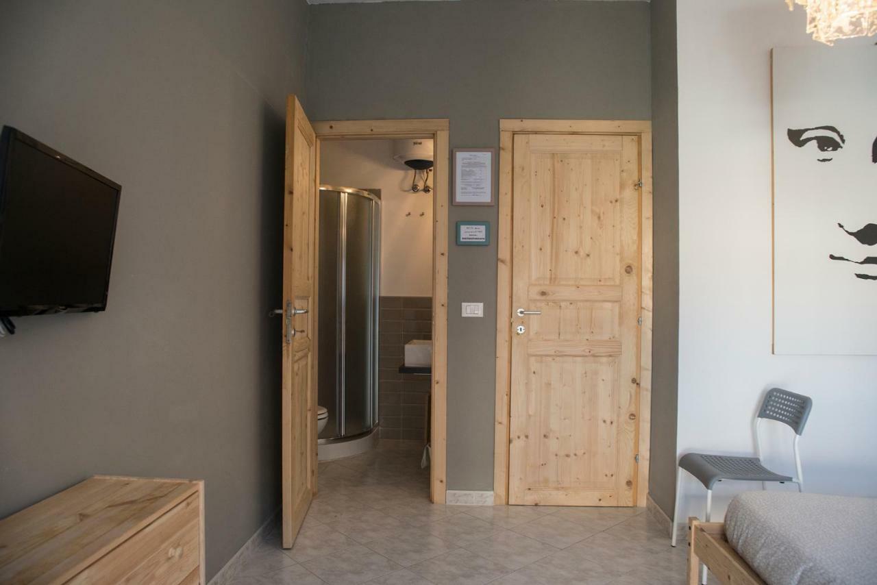 Affittacamere " Il Porto " Livorno Exterior photo
